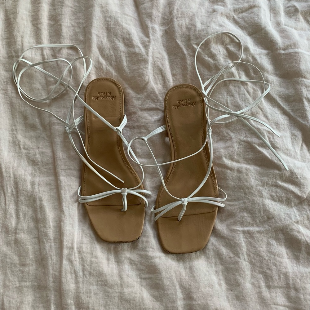 Size 8 Abercrombie lace up sandals. White